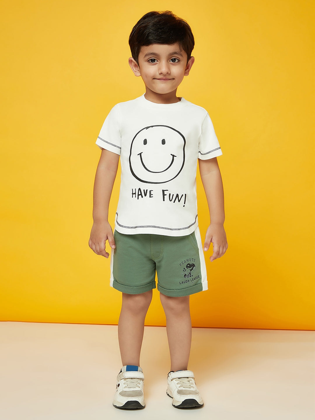 Kid Boys White Round Neck T-Shirt and Green Shorts Set