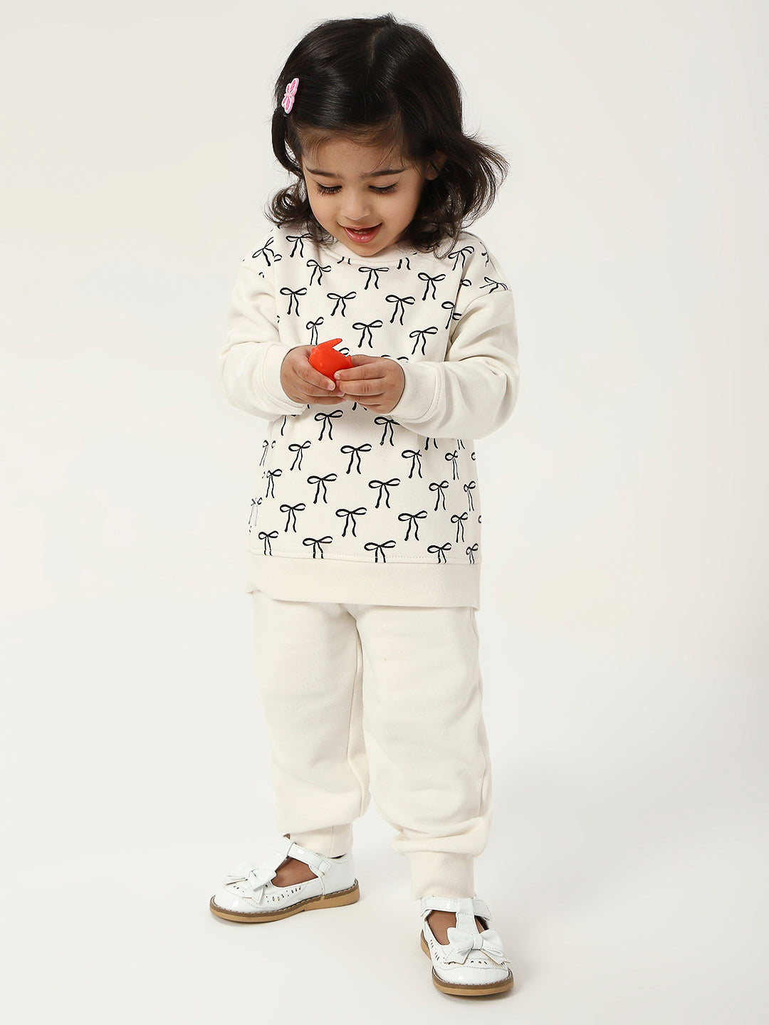 Kids white Long Sleeve Sweatshirt and Jogger Set