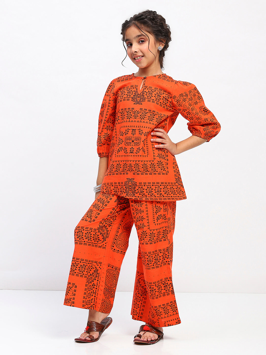 Girls Orange Cotton Tribal Print Ethnic Kurta & Pant Set
