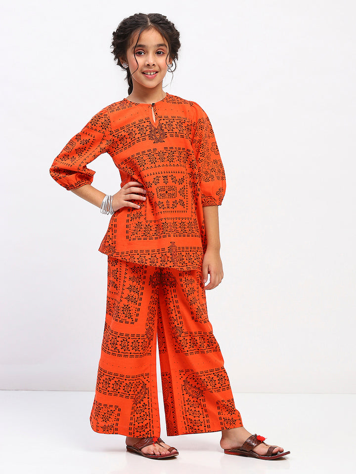 Girls Orange Cotton Tribal Print Ethnic Kurta & Pant Set