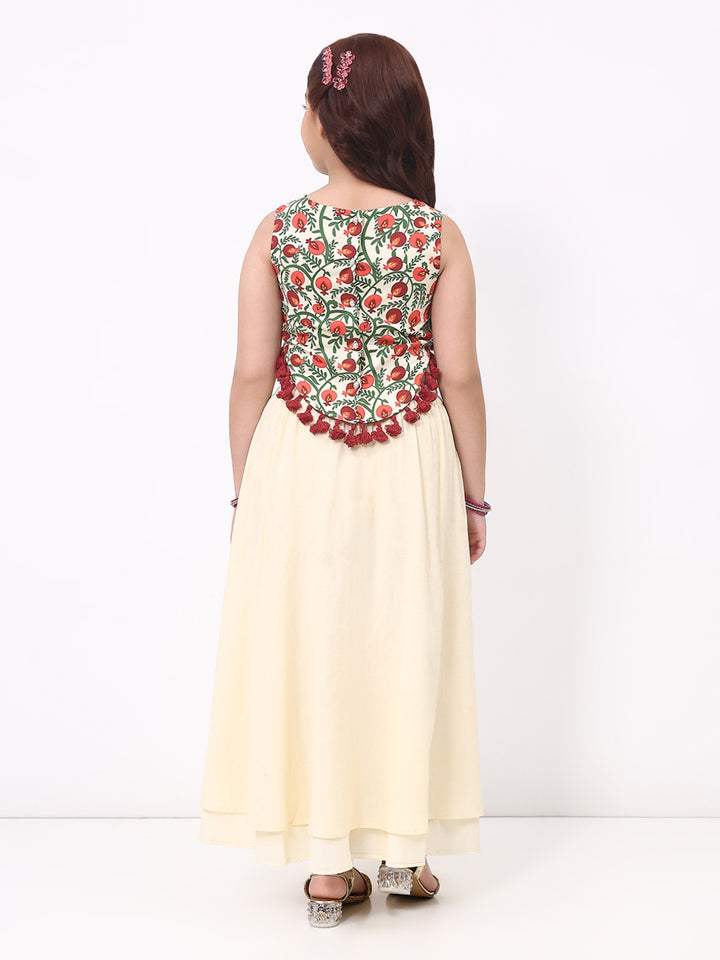 Girls Cream Printed Sleeveless Ethnic Top And Skirt Set