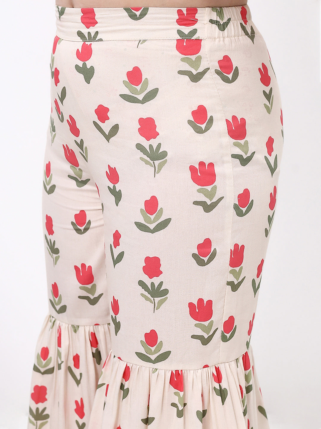 Girls Off white Floral Print Ethnic kurti and sharara Set