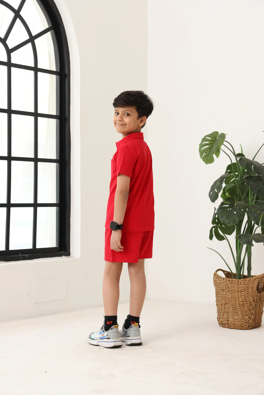 Spunkies Boys Red Solid Collared Short Sleeves Polo T-Shirt and Shorts Set