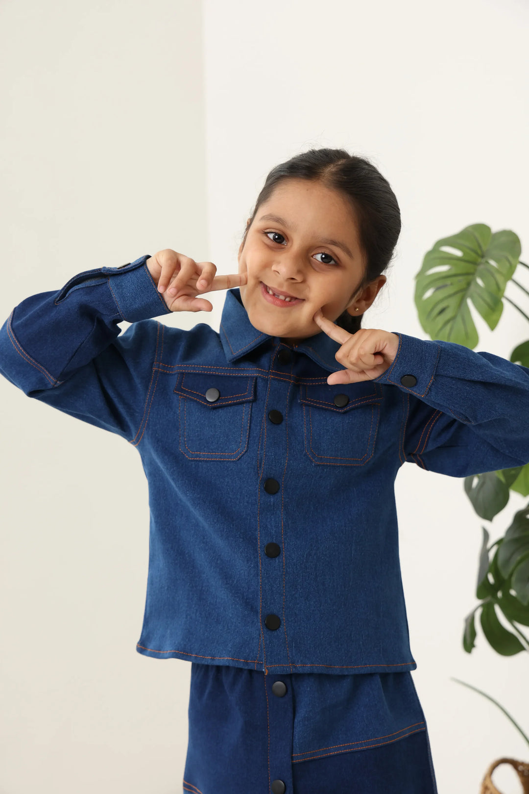 Spunkies Girls Navy Blue Color-Blocked Collared Long Sleeves Shirt and Skirt Set