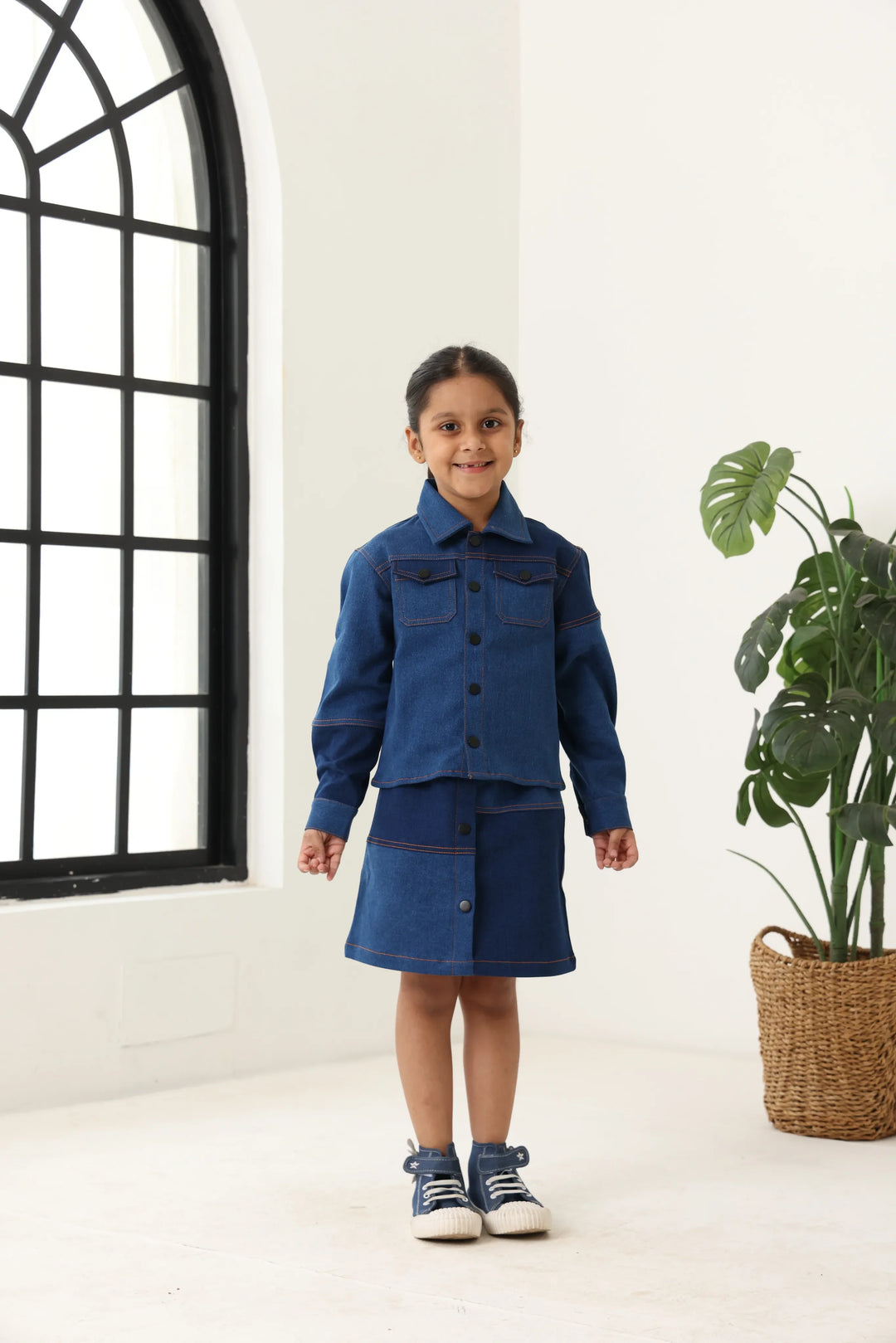 Spunkies Girls Navy Blue Color-Blocked Collared Long Sleeves Shirt and Skirt Set