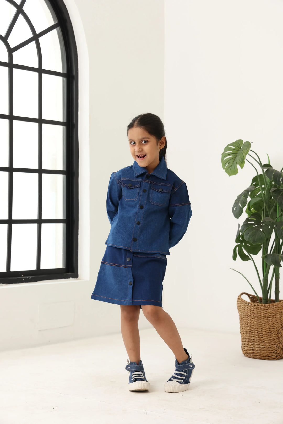 Spunkies Girls Navy Blue Color-Blocked Collared Long Sleeves Shirt and Skirt Set