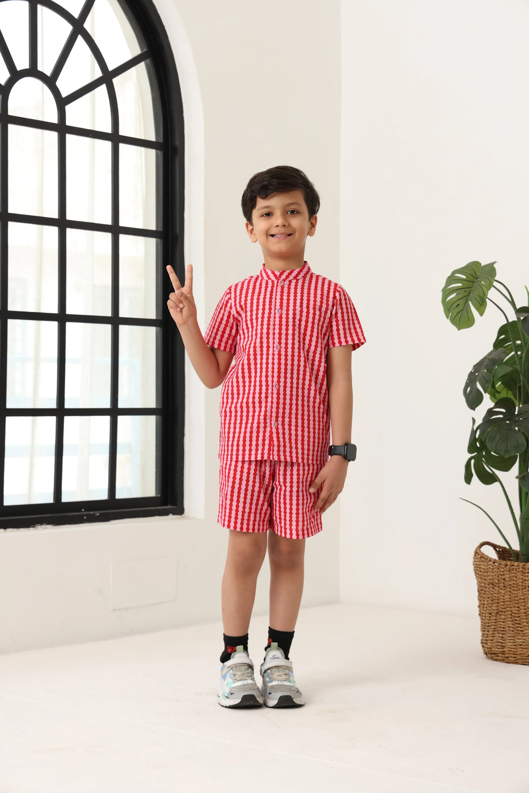 Spunkies Waves Shirt & Shorts Set
