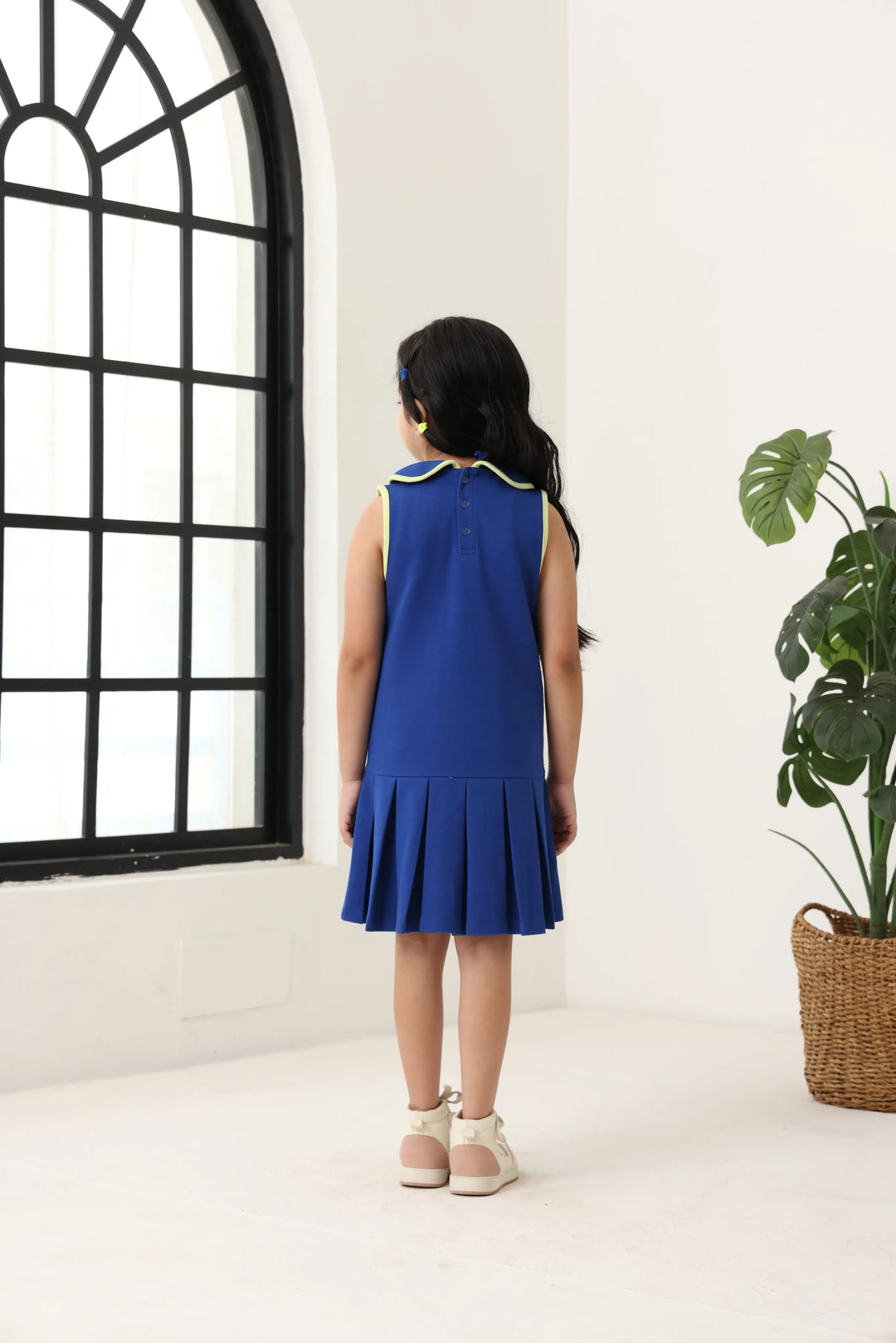 Spunkies Blue Girls Solid Peter Pan Collar Sleeveless Pleated A-Line Dress