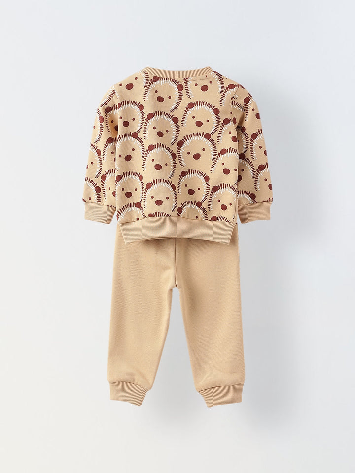 Unisex Beige Cute Animal Print Round Neck-Knit Sweatshirt with Jogger