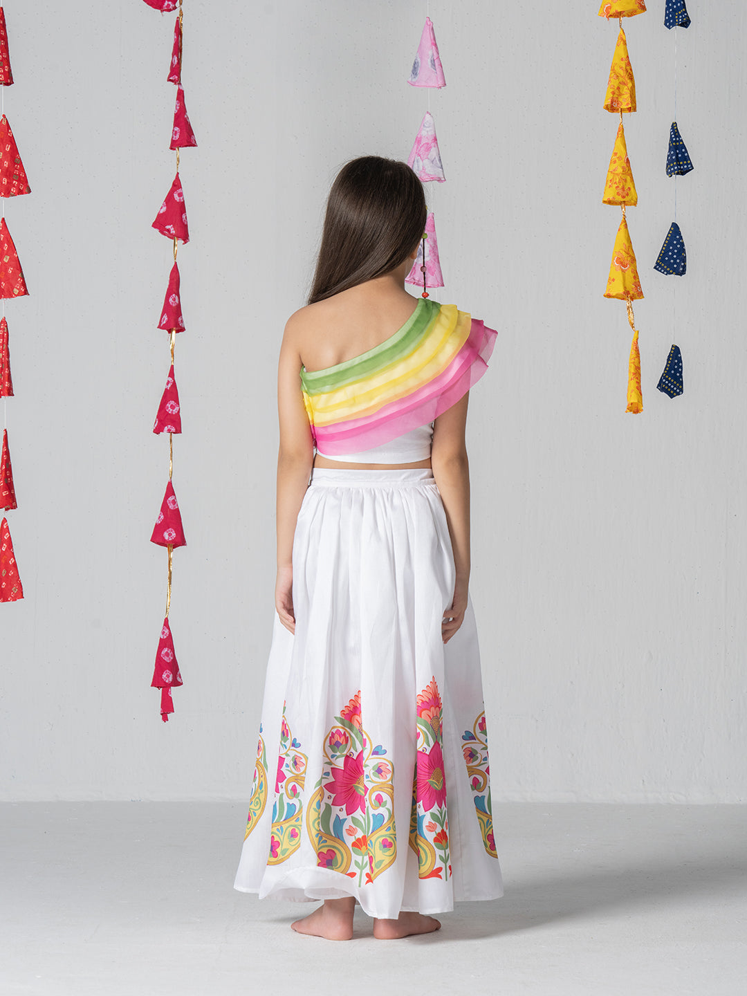 Multicolor one shoulder top with placent print gathered skirt for Girls