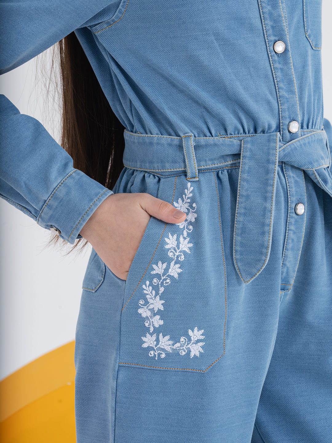 Stylish Embellished Denim Jumpsuit with Thread Embroidery